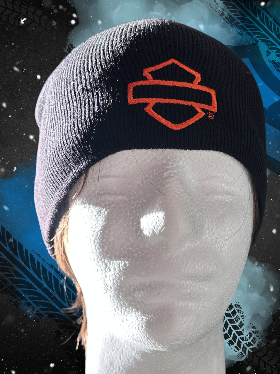 OPEN BAR & SHIELD BEANIE