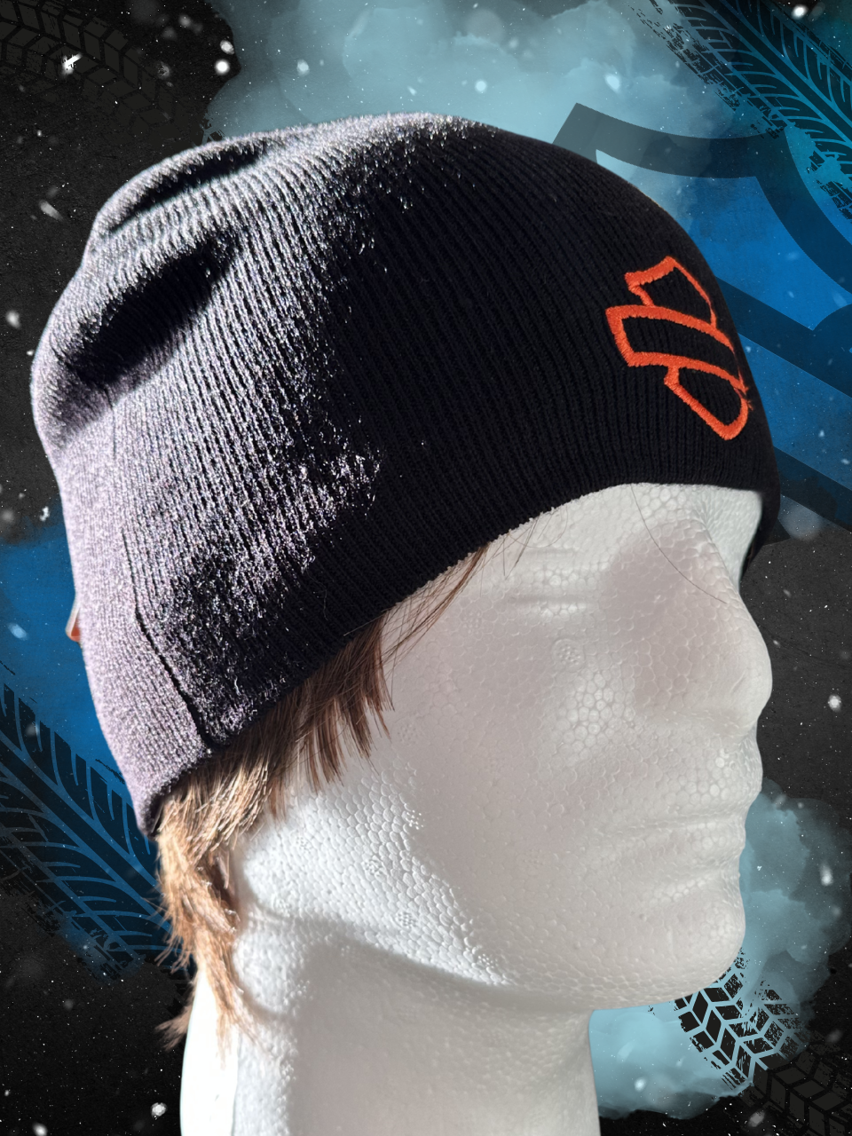 OPEN BAR & SHIELD BEANIE