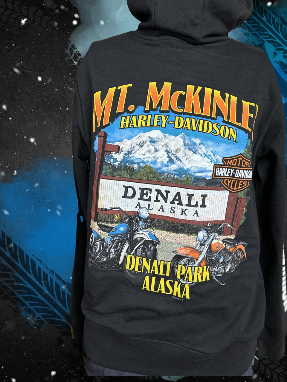Bar & Shield Bandana Hoodie - Denali Sign Post Men’s