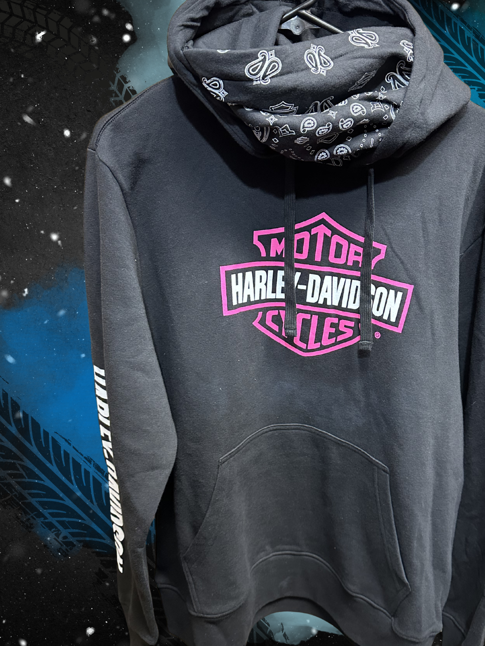 Bar & Shield Bandana Hoodie - Denali Sign Post Women’s