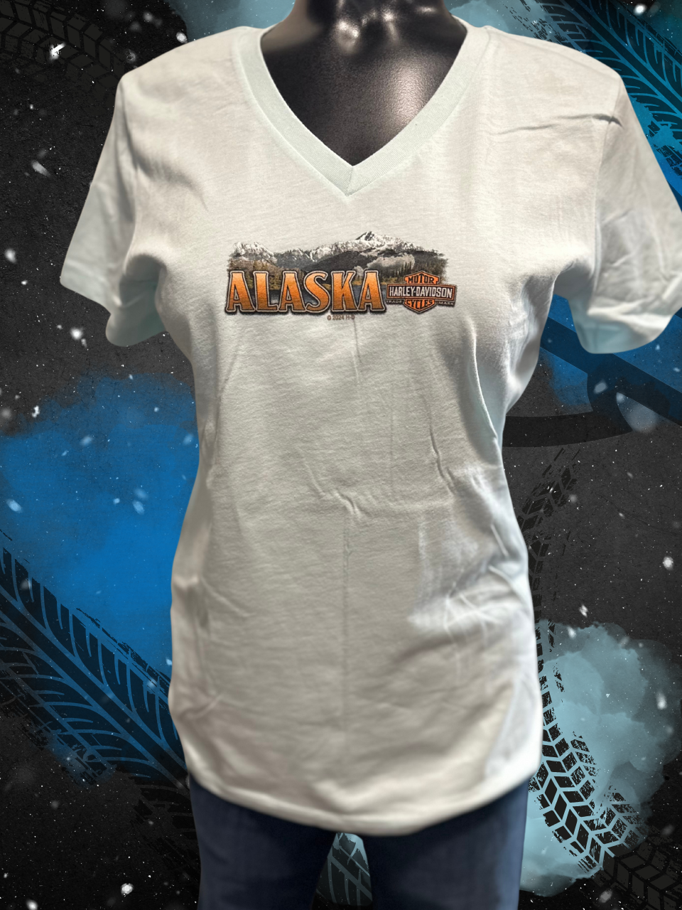 WMNS WILDLIFE LAKE - SHORT SLEEVE VNECK - SEAGLASS BLUE