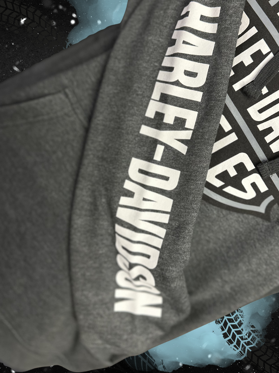 Bar & Shield Bandana Hoodie - Denali Sign Post Men’s